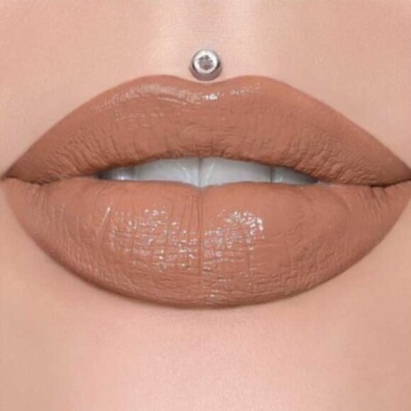 Jeffree Star Mannequin Supreme Gloss - Picture 1 of 1